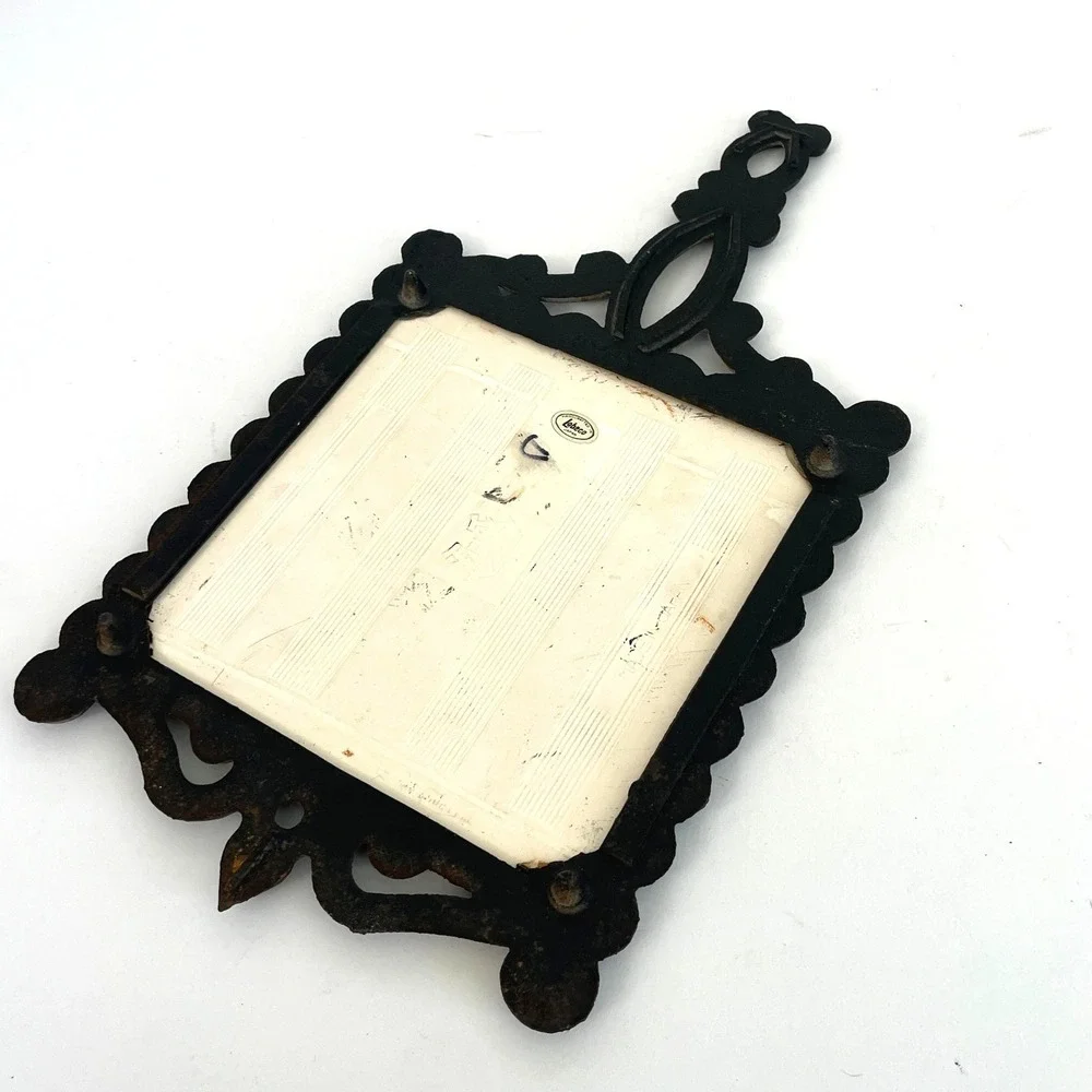 Vintage Labeco Japan Cast Iron Ceramic Trivet Welcome To Our Home Green White